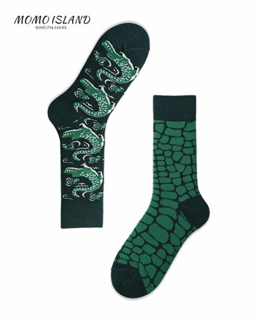 MoMo Island Cozy Unisex Socks: Vivid Green Crocodile Motifs on Dark Green Base