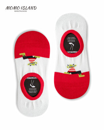 MoMo Island Cozy Women's Boat Socks: Playful Frog Designs on White - Red Bases