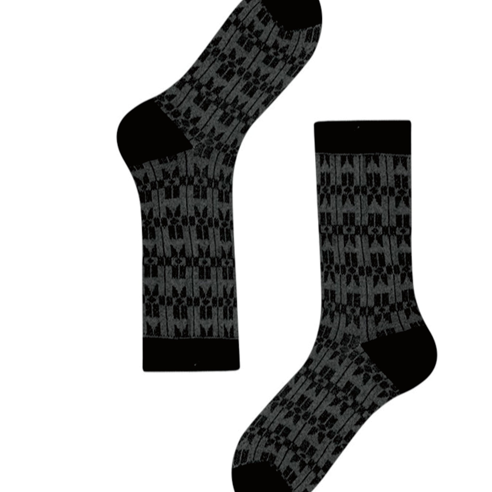 MoMo Island Cozy Women's Dress Socks: Elegant Geometric Patterns on Black - Grey Bases